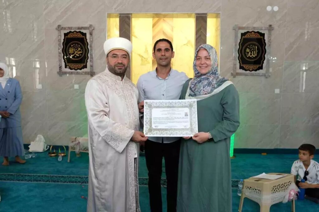 amerikali emily king erzincanda musluman oldu ImhAT9Pe