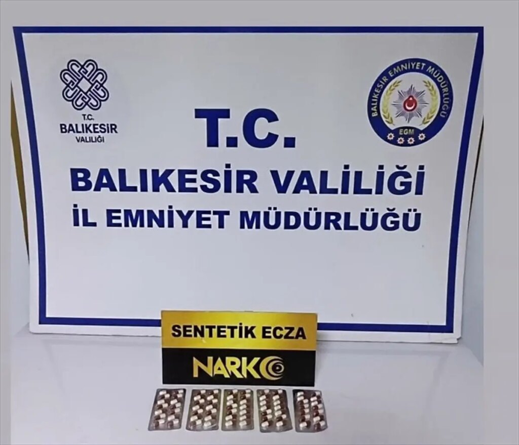 balikesirde uyusturucu operasyonlari 4 gozalti BuBneera