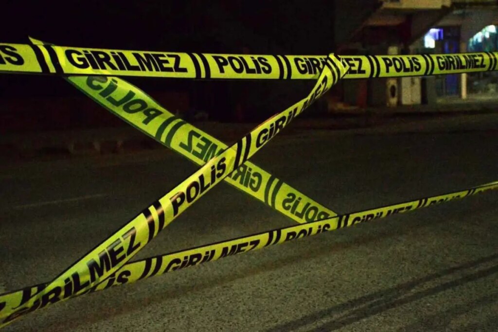 9uncu kattan dusen 11 yasindaki kiz cocugu hayatini kaybetti GCaTErZM