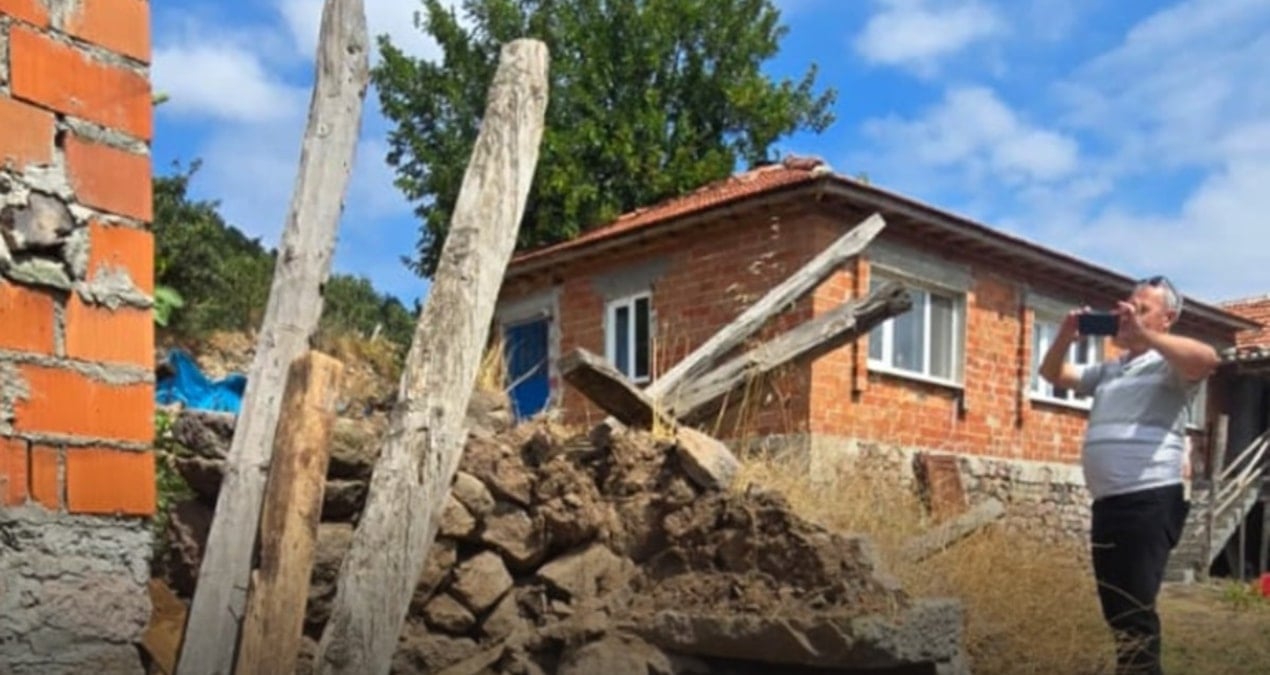 balikesirde korkutan deprem buyuklugunu kandilli 51 afad 49 diye acikladi C349ztJV