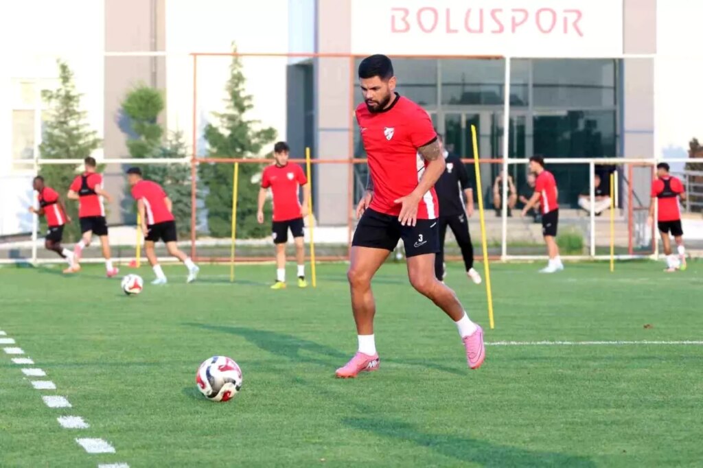 boluspordan transfer hedefi en az 3 4 oyuncu FMmCw1Ky