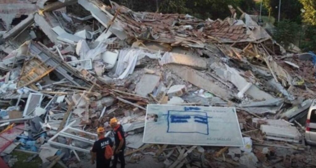 deprem uzmani olagandisi diyerek acikladi sindirgida buyuk deprem olacak mi m1pfItBc