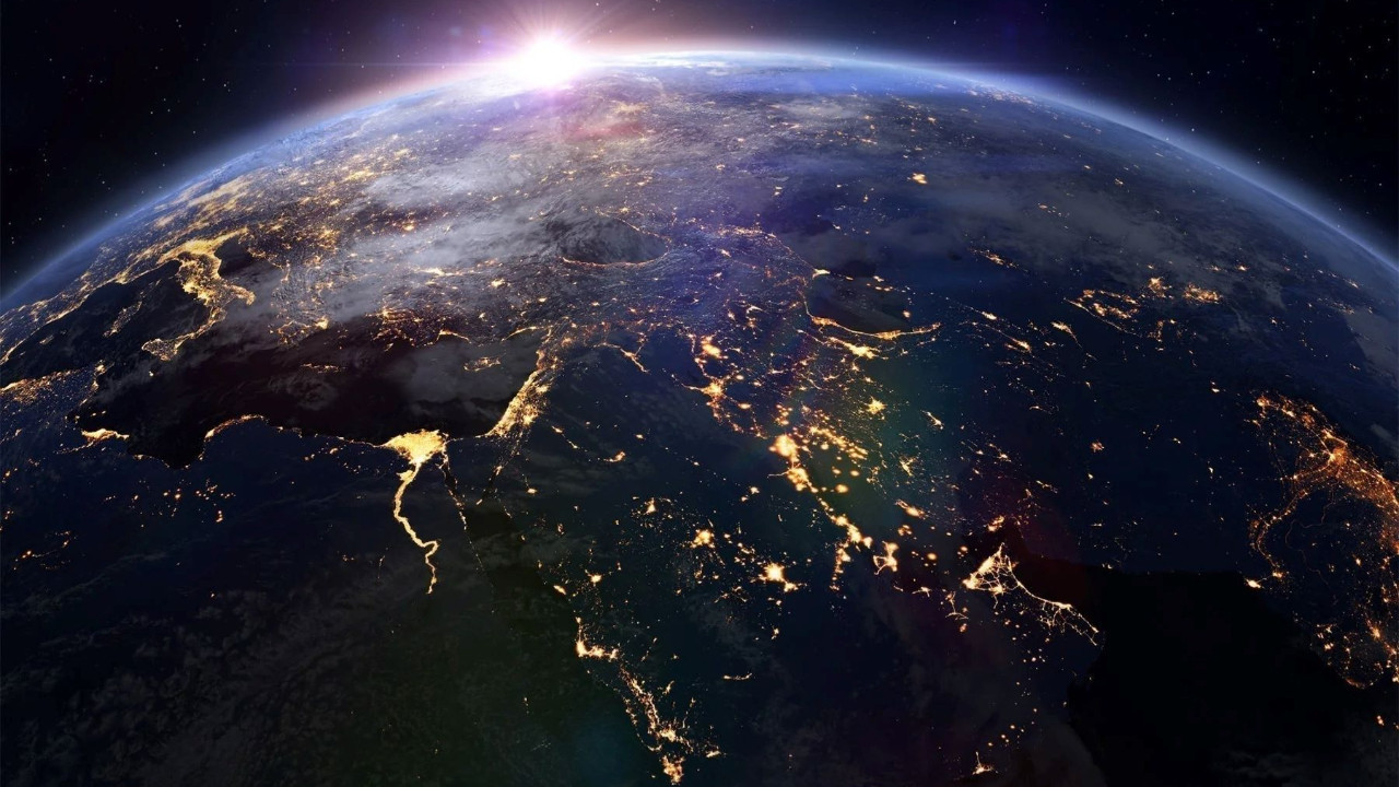 dunyanin artik bir yeni yari ayi daha var j2MtgJC7