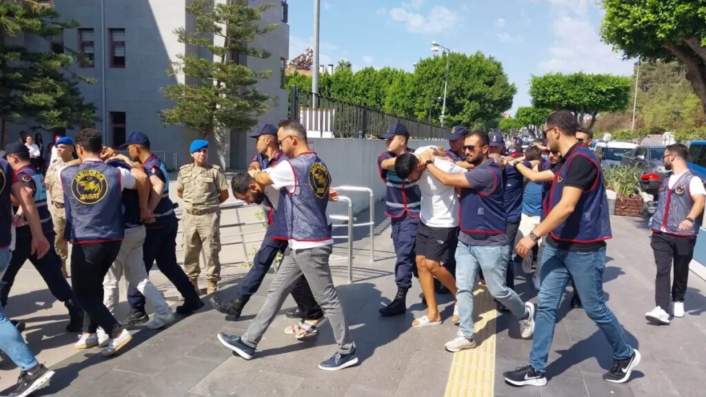 manavgatta silahli saldiri 8 supheli yakalandi qvXQ19SJ