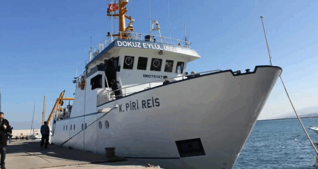 piri reis arastirma gemisine karsi yunan ordusu ayaga kalkti XAx7zYFc