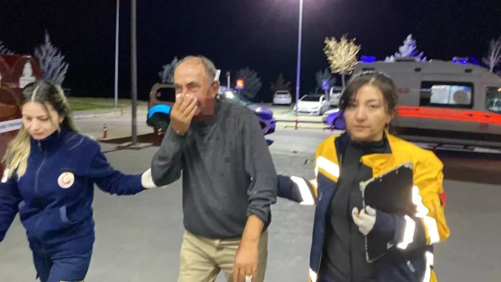 aksarayda komsusunu doner bicagiyla yaraladi cH5xQN3n