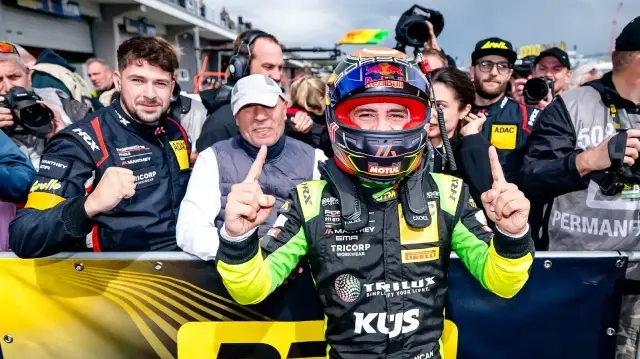 ayhancan guvenden tarihi sampiyonluk msYNufZz