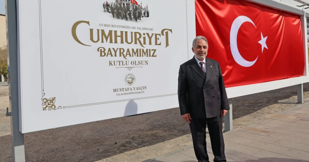 kayseri talastan cumhuriyet bayramina ozel konsept hhxmf7GO.webp
