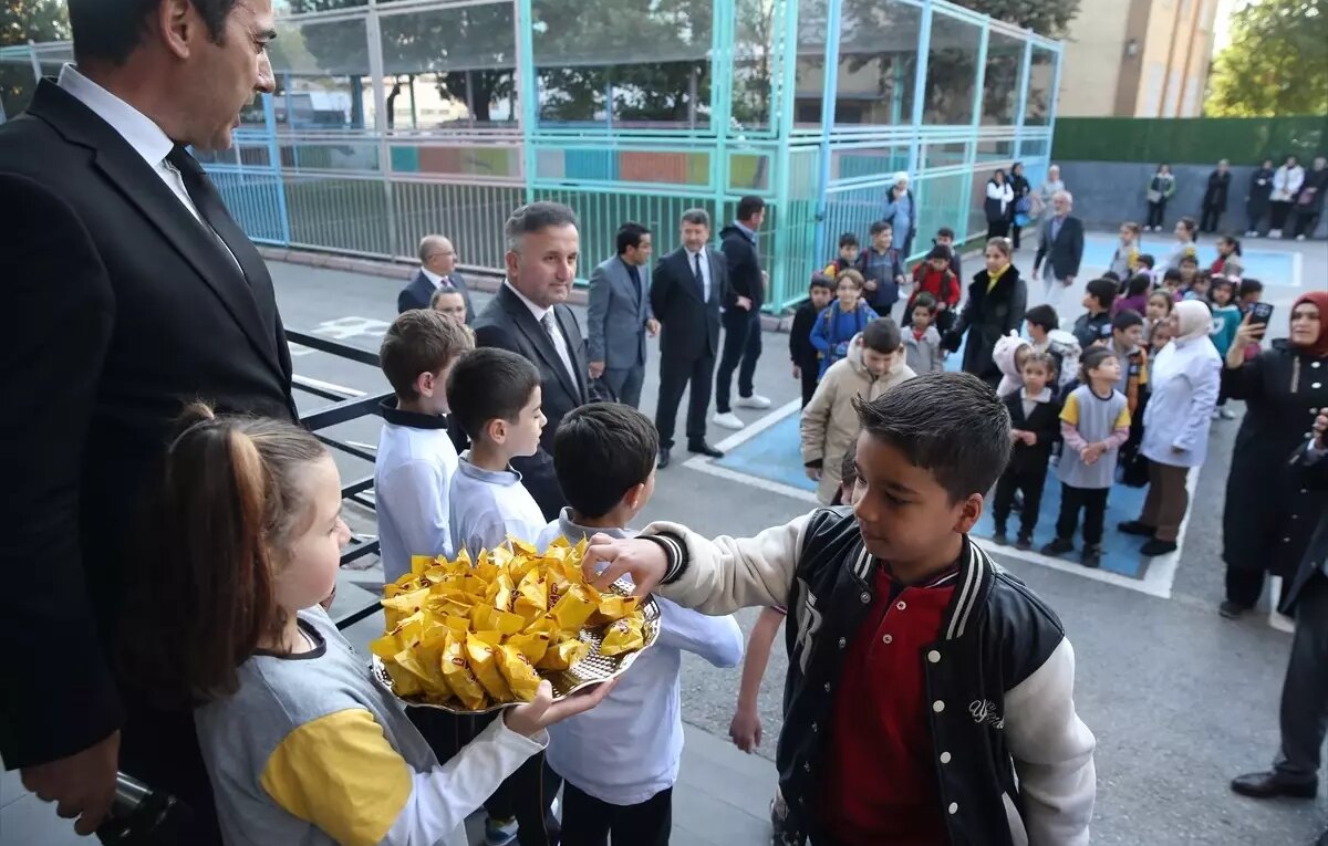 kayseride cocuklar icin hosgoru etkinligi dP2MLapn.jpg