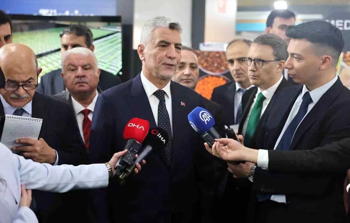 ticaret bakani omer bolattan irakta ihracat vurgusu kg7U3S1p.jpg