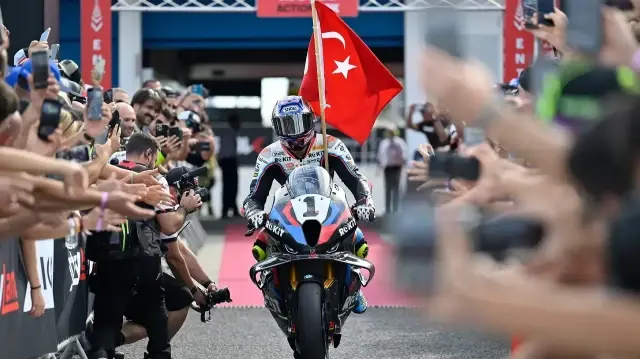 toprak razgatlioglu sampiyonluk icin geri sayima gecti 8bS25hFb.webp