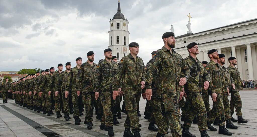 yeni askerlerine yer bulamayan almanyada konut projelerikisla insaatina donustu f45dCINb.jpg