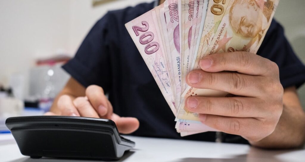 2026 daha zor gececek maaslara vergi dilimi darbesi vergi ve harclara yuksek zamlar mfDTQp3Q.jpg