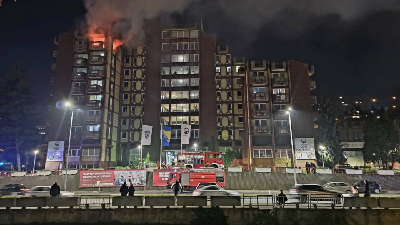 huzurevinde yangin felaketi 10 kisi hayatini kaybetti 20 kisi yaralandi 1c6PSFlM.png