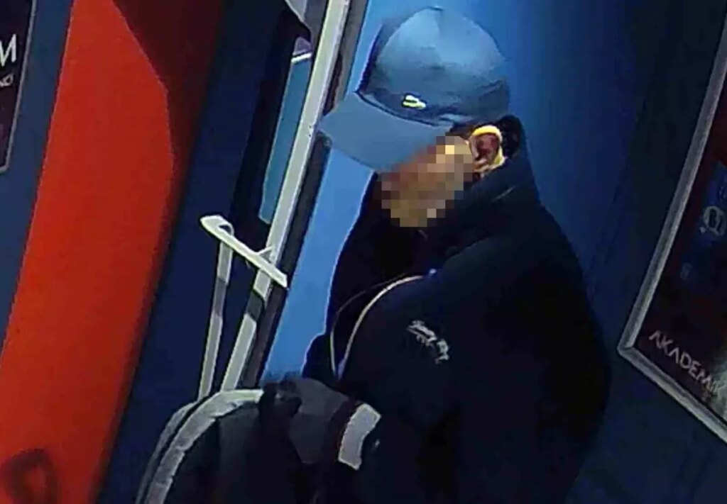 İstanbul’da Yabancı Dil Kursuna Hırsızlık: 300 Bin Liralık Elektronik Eşya Çalındı