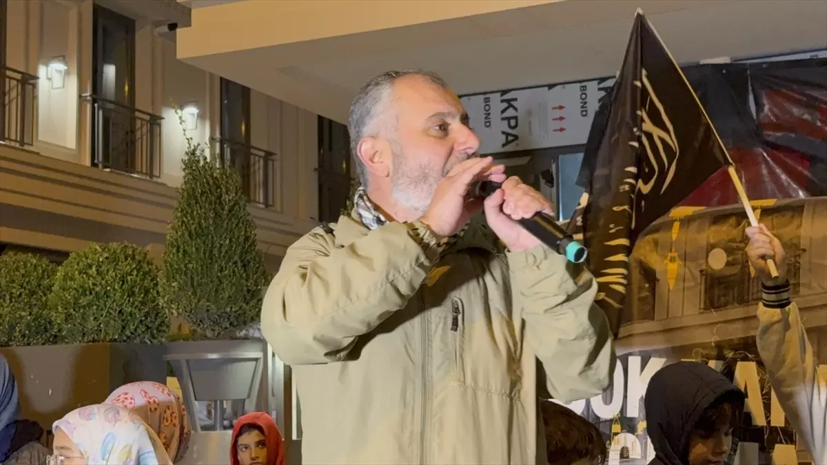 uskudarda mcdonalds protestosu suruyor GLf3lWEp.jpg